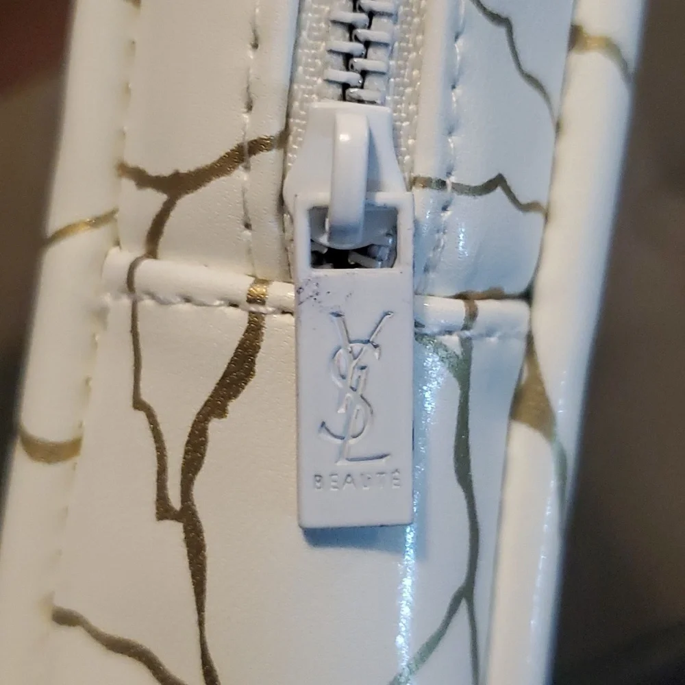 Ysl Beauty Makeup Bag - Picture 2 of 4